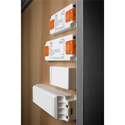GOOBAY μετασχηματιστής LED 60368, 24V, 8W, IP20 GOOBAY μετασχηματιστής LED 60368, 24V, 8W, IP20