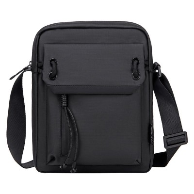 ARCTIC HUNTER τσάντα ώμου K00527 με θήκη tablet, 5L, μαύρη ARCTIC HUNTER τσάντα ώμου K00527 με θήκη tablet, 5L, μαύρη