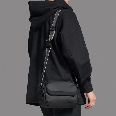 ARCTIC HUNTER τσάντα ώμου YB00518 με θήκη tablet, 3L, μαύρη ARCTIC HUNTER τσάντα ώμου YB00518 με θήκη tablet, 3L, μαύρη